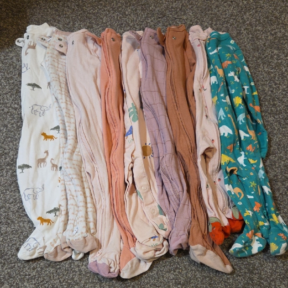 Baby Girl Footed Pajamas 6-9 Months